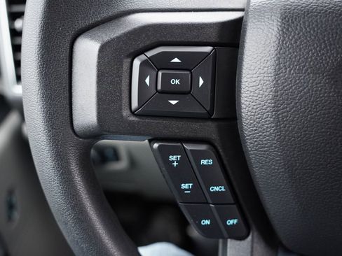 Certified 2022 Ford F350 XLT image 29