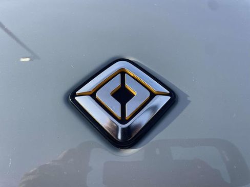 Used 2022 Rivian R1T Adventure AWD/4WD image 3