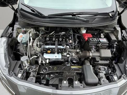 Used 2025 Nissan Versa SR w/ Trunk Package FWD image 31