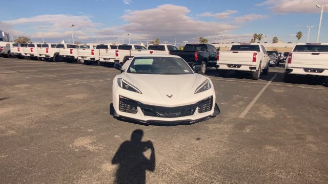 New 2026 Chevrolet Corvette Z06 RWD image 3