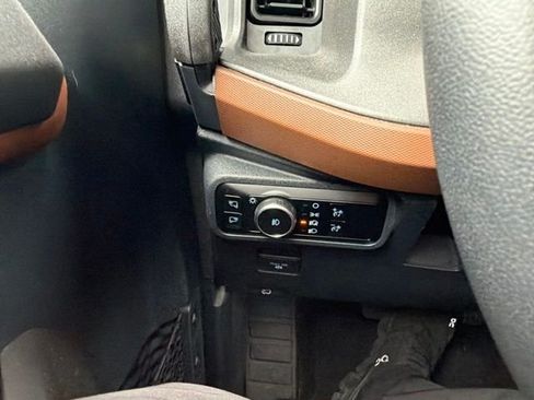 Certified 2024 Ford Bronco Outer Banks AWD/4WD image 15