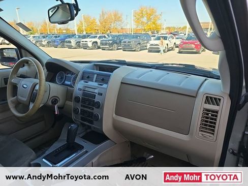 Used 2012 Ford Escape XLT image 31