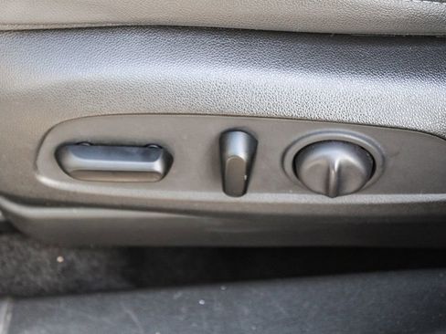 Used 2021 Chevrolet TrailBlazer LT w/ Premium Seating Package image 21