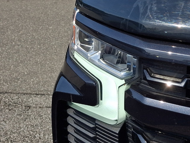 Used 2024 Chevrolet Silverado 1500 RST AWD/4WD image 30