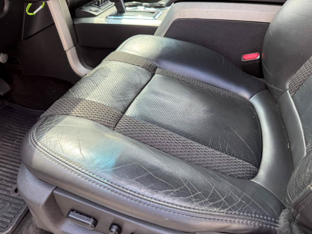 Used 2013 Ford F150 Raptor w/ Luxury Equipment Group AWD/4WD image 38