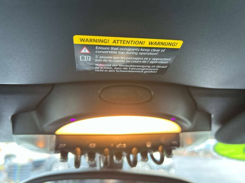 Used 2015 MINI Cooper S image 28