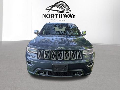 Used 2020 Jeep Grand Cherokee Overland AWD/4WD image 8