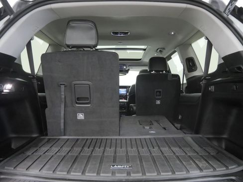 Used 2023 Jeep Grand Cherokee L Limited w/ Black Appearance Package AWD/4WD image 29