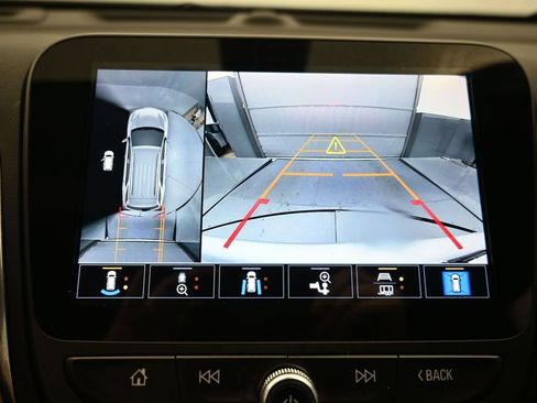 Used 2022 Chevrolet Equinox LT FWD image 18