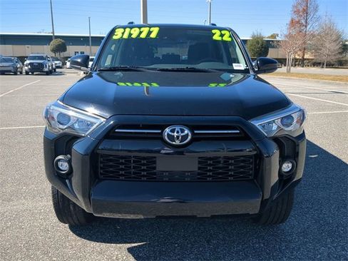Certified 2022 Toyota 4Runner SR5 image 9