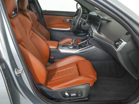 Used 2023 BMW M3 xDrive Competition AWD/4WD image 8