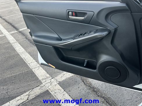 Used 2021 Lexus IS 350 F Sport image 17