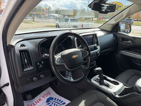 Used 2021 Chevrolet Colorado LT w/ LT Convenience Package image 24