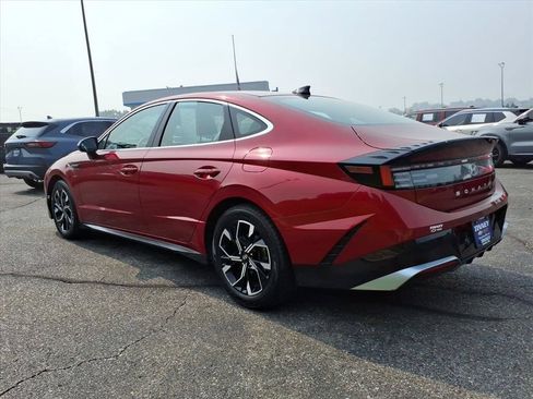 Used 2025 Hyundai Sonata SEL FWD image 5