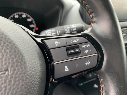 Certified 2026 Honda HR-V Sport image 15