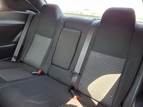 Used 2023 Dodge Challenger SXT image 16