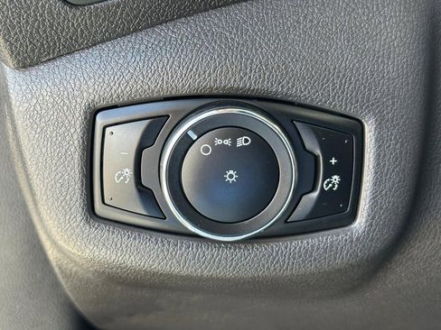 Used 2017 Ford Transit Connect XL image 36