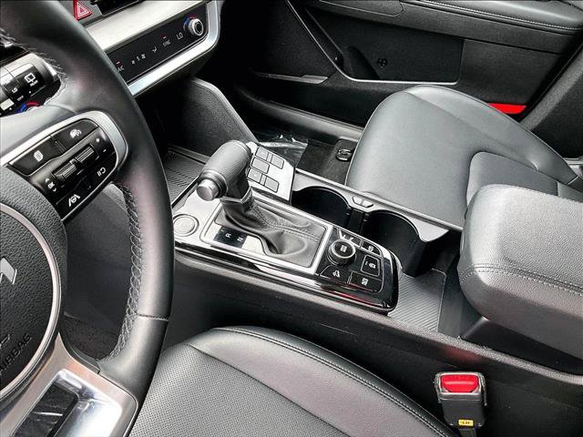 Used 2023 Kia Sportage EX FWD image 15