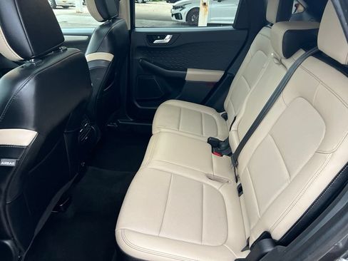 Used 2020 Ford Escape SEL AWD/4WD image 9