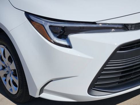 New 2026 Toyota Corolla LE FWD image 7