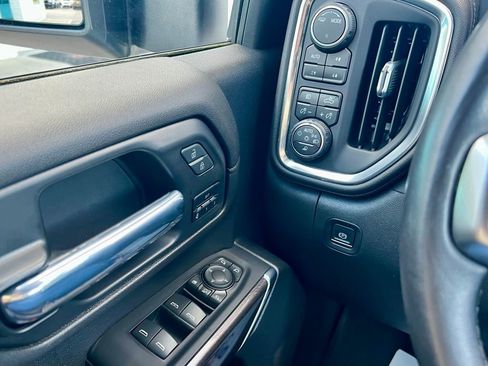 Used 2022 Chevrolet Silverado 2500 LTZ w/ LTZ Plus Package image 19