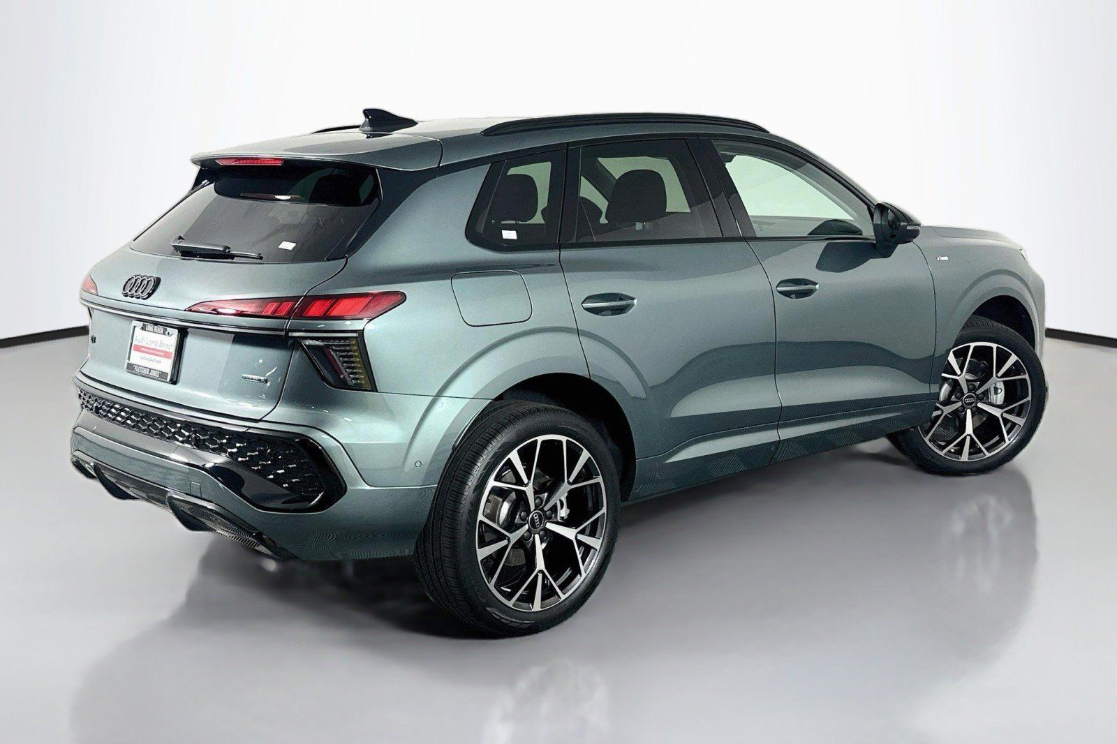 Used 2026 Audi Q3 quattro 2.0T AWD/4WD image 16