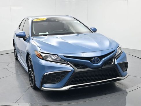 Used 2023 Toyota Camry XSE w/ Navigation Package FWD image 2