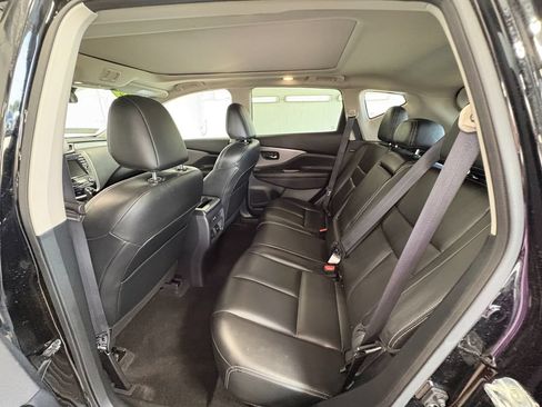 Used 2024 Nissan Murano SV AWD/4WD image 20