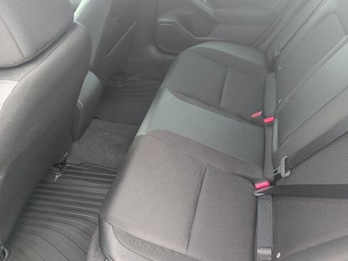 Used 2025 Honda Civic Sport image 31
