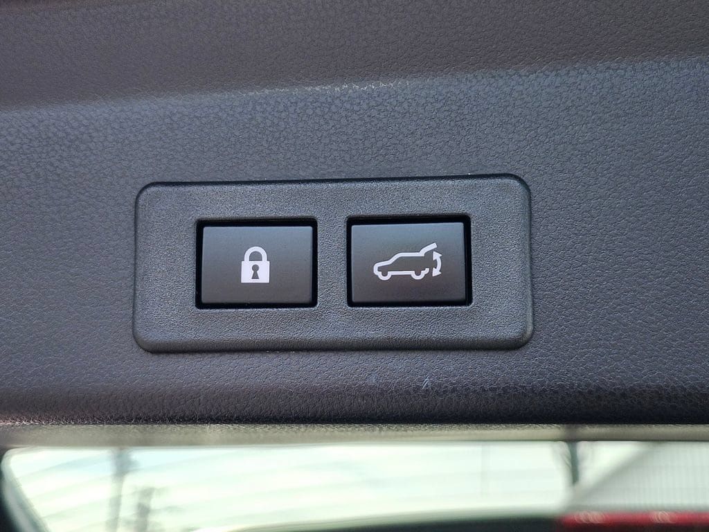 Used 2024 Subaru Ascent Touring AWD/4WD image 32