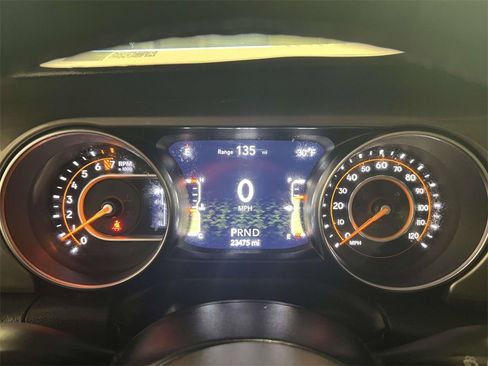 Used 2022 Jeep Wrangler Sport S image 24