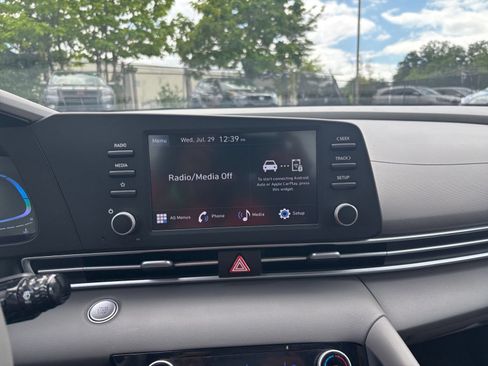 Used 2026 Hyundai Elantra Sport FWD image 16