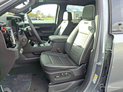 New 2026 GMC Sierra 1500 AT4X image 11