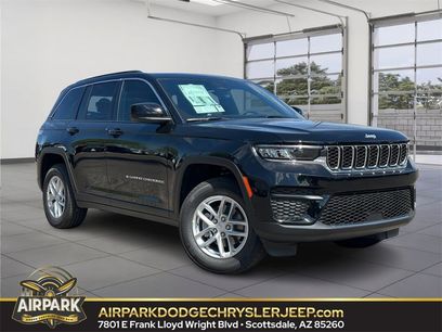 New 2025 Jeep Grand Cherokee Laredo
