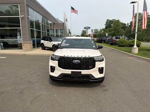 Certified 2025 Ford Explorer ST w/ Sun And Sound Package AWD/4WD image 38
