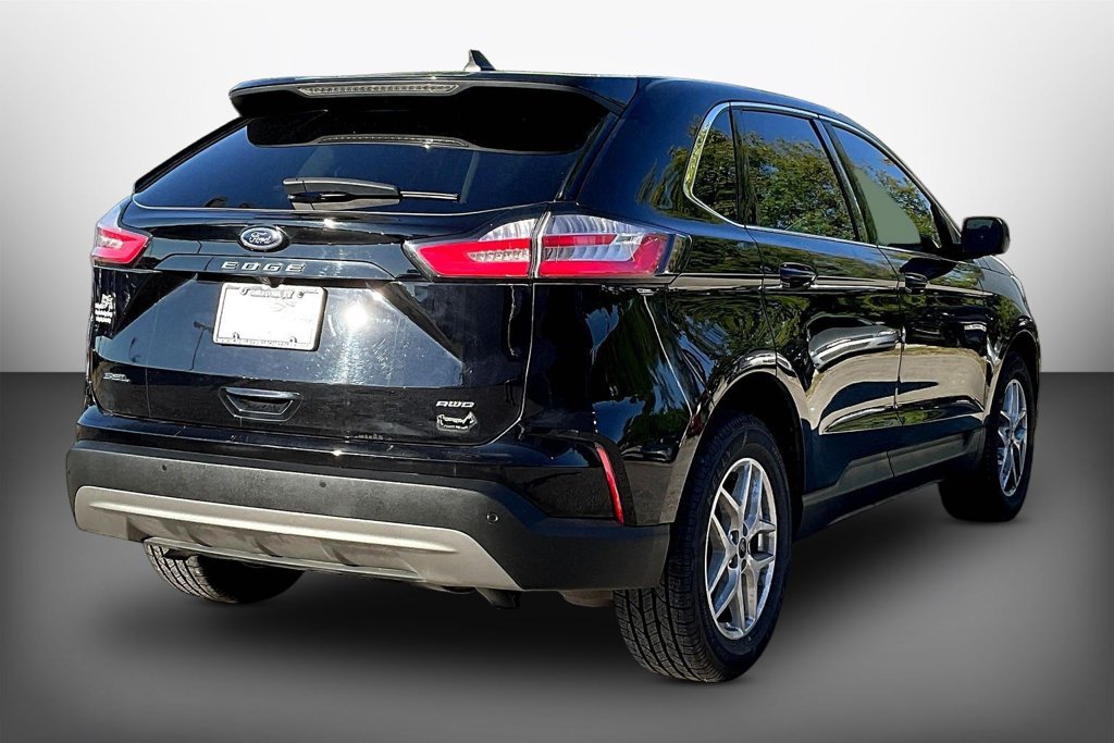 Used 2024 Ford Edge SEL w/ Convenience Package AWD/4WD image 6