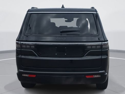 New 2026 Jeep Grand Wagoneer 2WD image 6