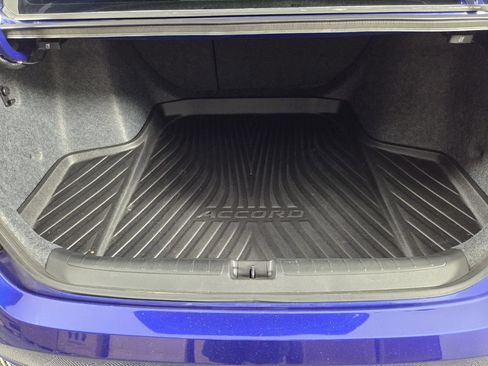 Used 2022 Honda Accord Sport image 27