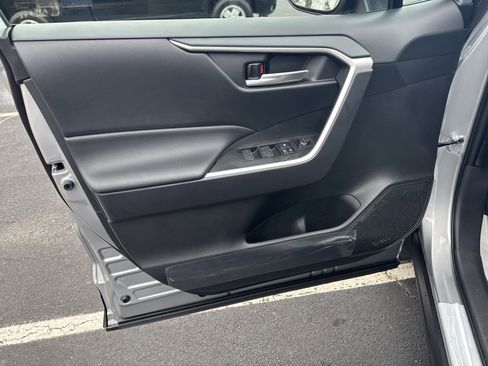 New 2025 Toyota RAV4 XLE w/ Convenience Package FWD image 23