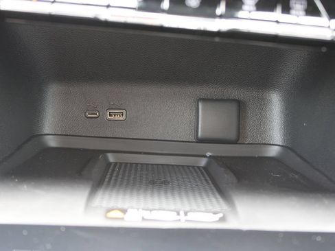 New 2026 Chevrolet Traverse LT w/ Enhanced Driving Package FWD image 47