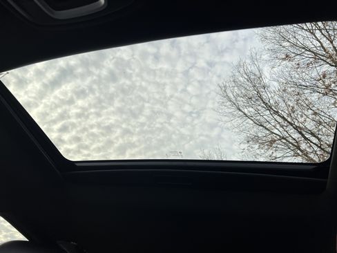 Used 2023 RAM 3500 Limited image 28