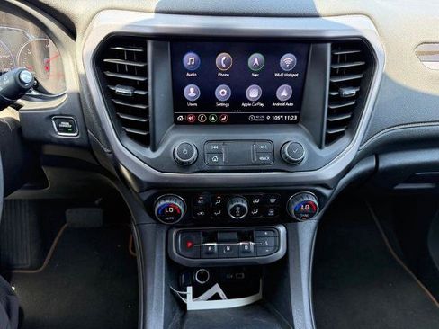Used 2023 GMC Acadia AT4 w/ Technology Package AWD/4WD image 10