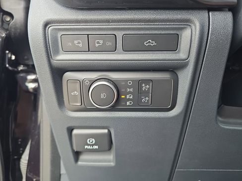 Used 2022 Ford F150 XLT w/ Equipment Group 302A High RWD image 22