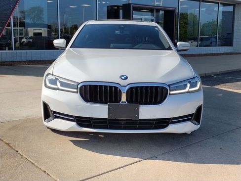 Used 2021 BMW 530i xDrive w/ Convenience Package AWD/4WD image 13