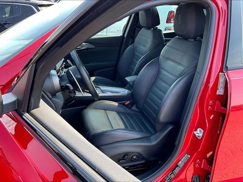 Used 2024 Alfa Romeo Tonale Veloce w/ Active Assist Package image 23