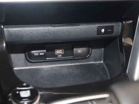 Used 2023 Kia Seltos EX image 29