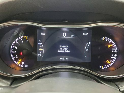 Used 2020 Jeep Grand Cherokee Limited AWD/4WD image 23