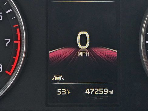 Used 2022 Kia K5 EX image 12