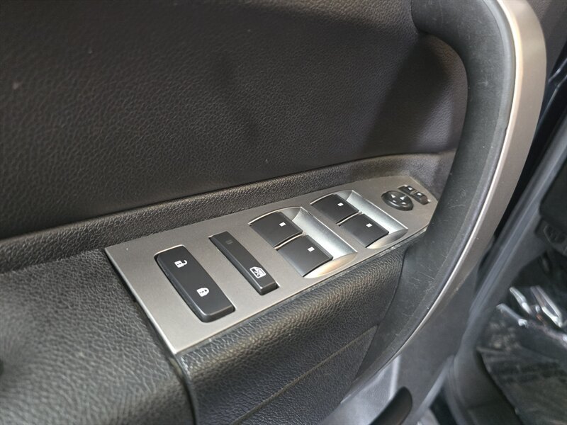 Used 2012 GMC Sierra 1500 SLE w/ Power Tech Package AWD/4WD image 17