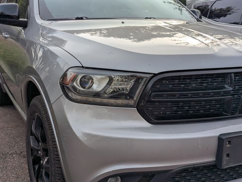 Used 2020 Dodge Durango SXT image 5